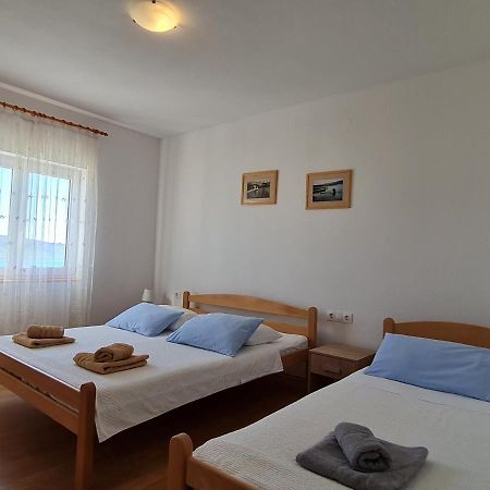 Apartments Zakarija Novalja Exteriér fotografie