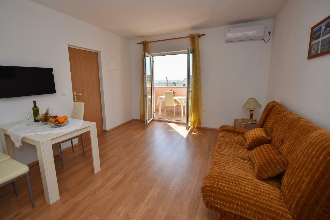 Apartments Zakarija Novalja Exteriér fotografie