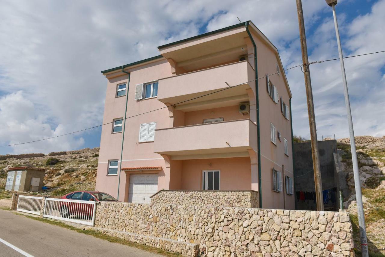 Apartments Zakarija Novalja Exteriér fotografie